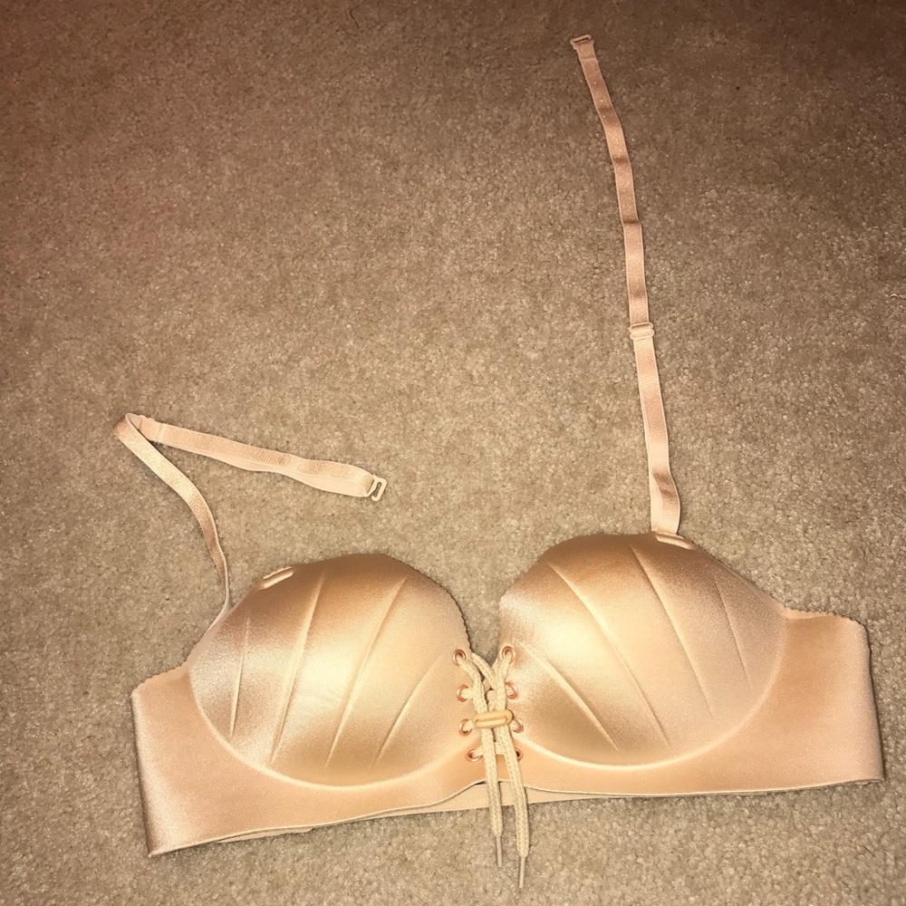 NEW 34A nude push up bra
